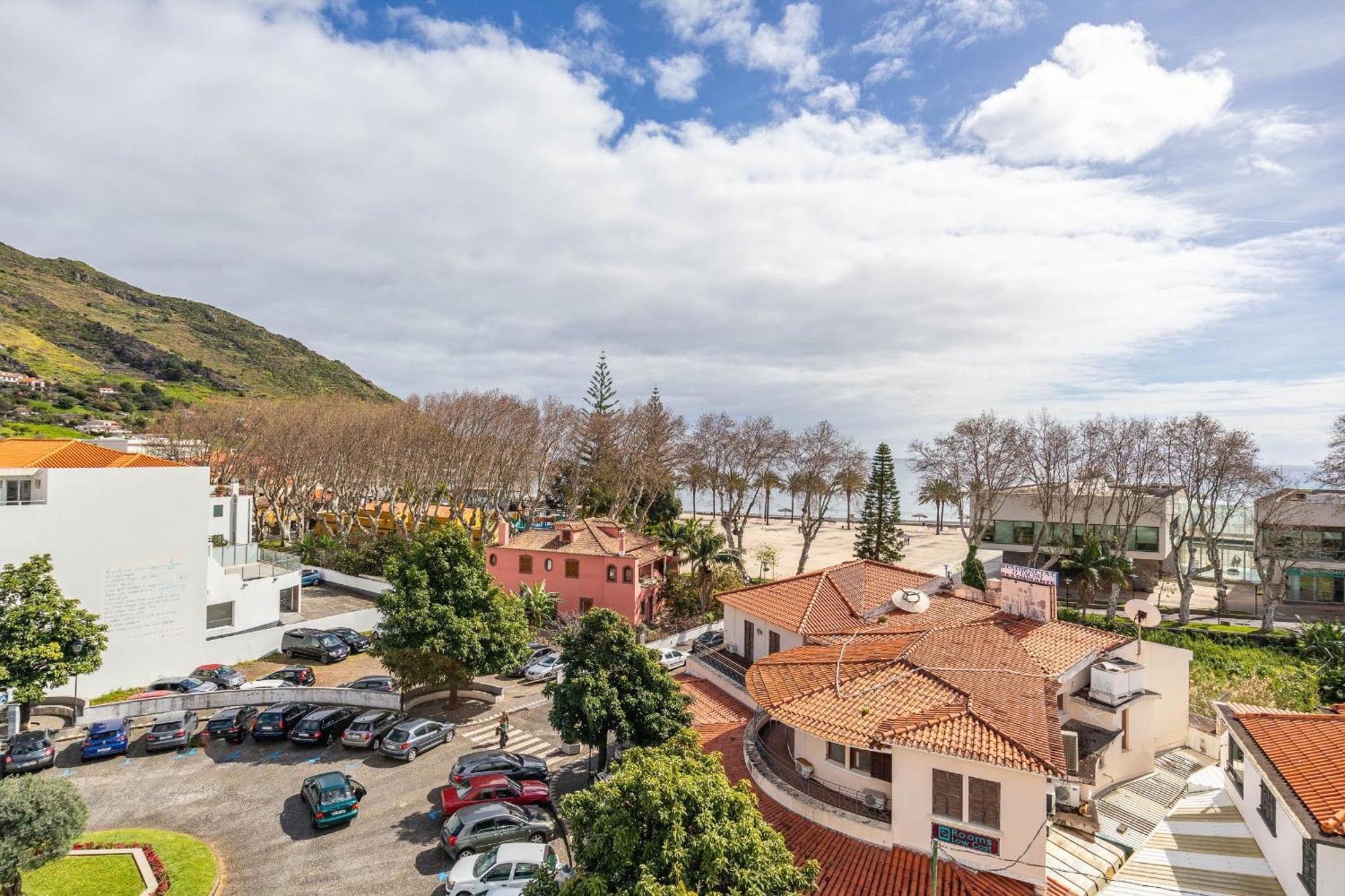 White Waters Hotel Machico  Exterior photo
