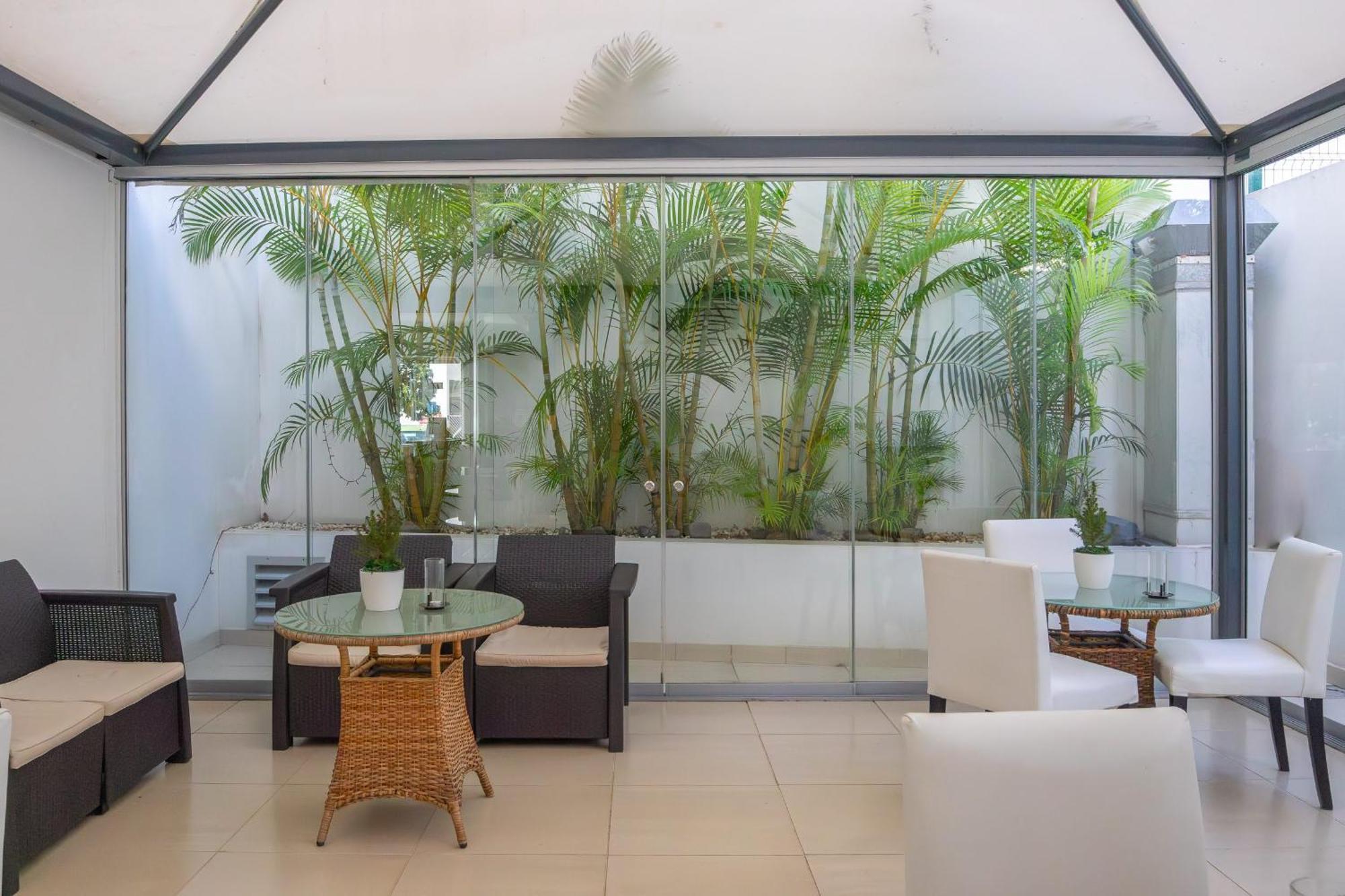White Waters Hotel Machico  Exterior photo